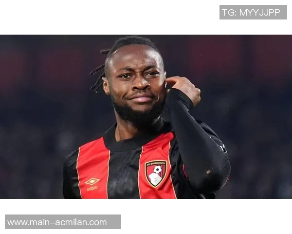 利物浦欲争夺塞梅尼奥罗马诺透露红军已提前接洽但未联系伯恩茅斯 利物浦欲争夺塞梅尼奥罗马诺透露红军已提前接洽但未联系伯恩茅斯